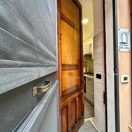 Casa Sotto L Arco